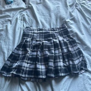 Plaid goth skirt - size small